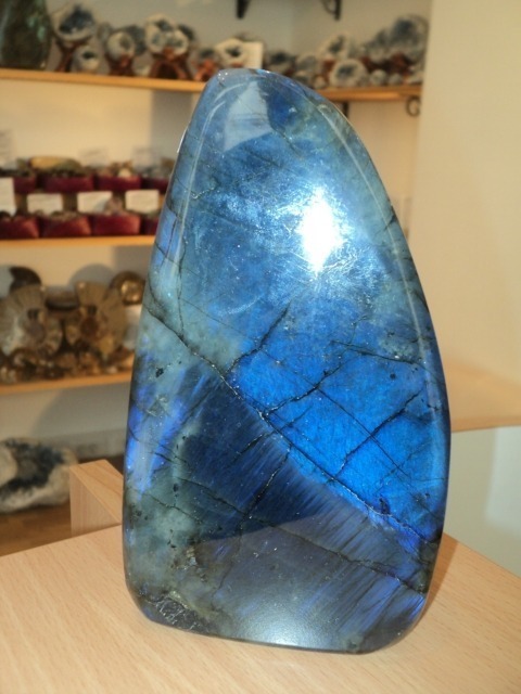 08732-LABRADORITE