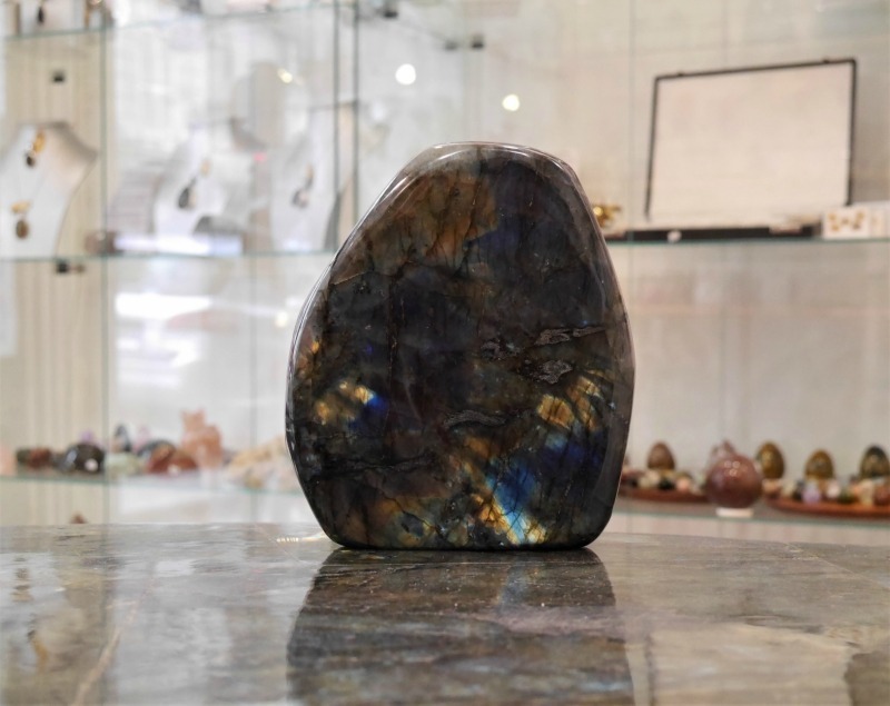 2-LABRADORITE-largeur16cm-hauteur18cm-profondeur5cm