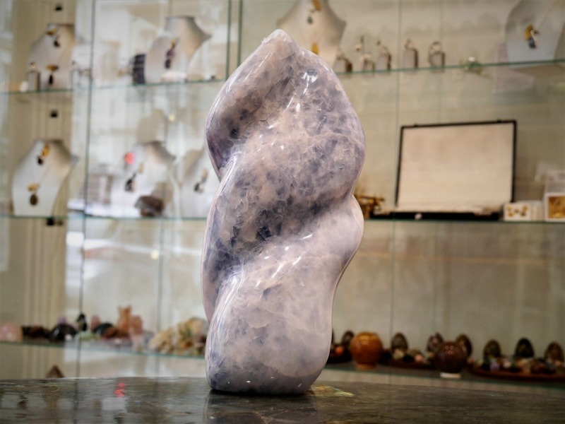 6-CALCITE-BLEUE-hauteur3cm-profondeur14cm