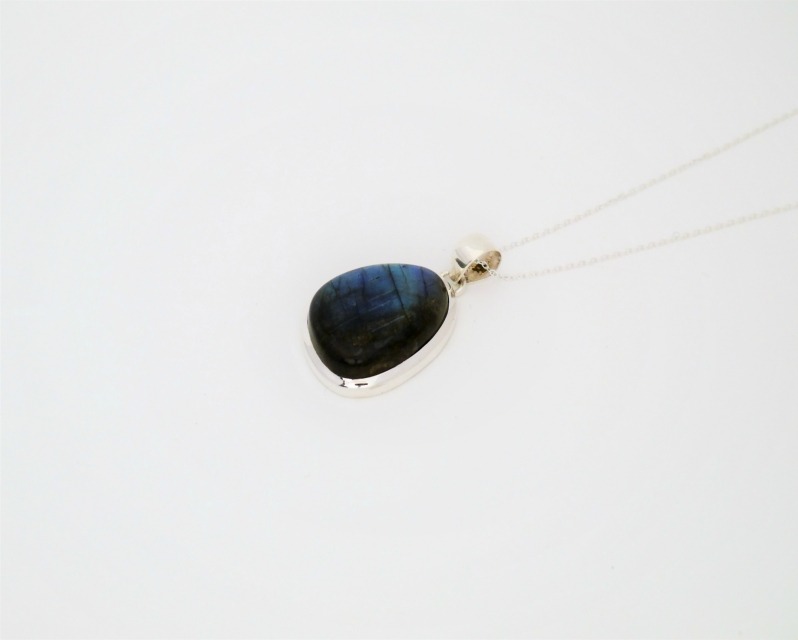 P1060059-labradorite-pendentif