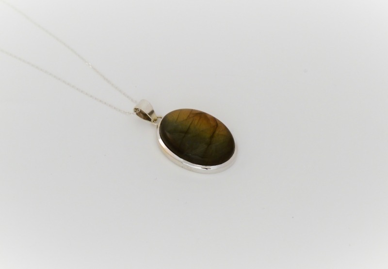 P1060061-labradorite-pendentif